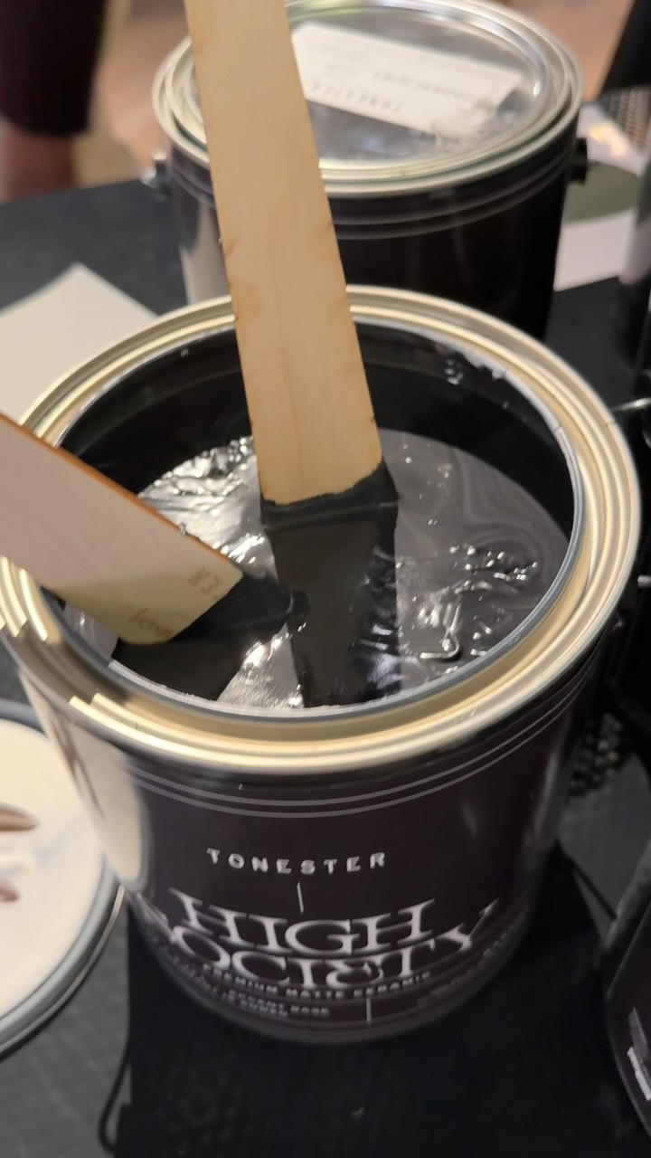 We had the pleasure of visiting the collaborative space of @tonesterpaints @busterandpunch and @grohe_us at the recent High Point Furniture Market. We saw bespoke colors paired with beautiful new materials and finishes, all working together in harmony! 💜 #highpoint #highpointmarket #highpointfurnituremarket #hpmkt #futuretrends